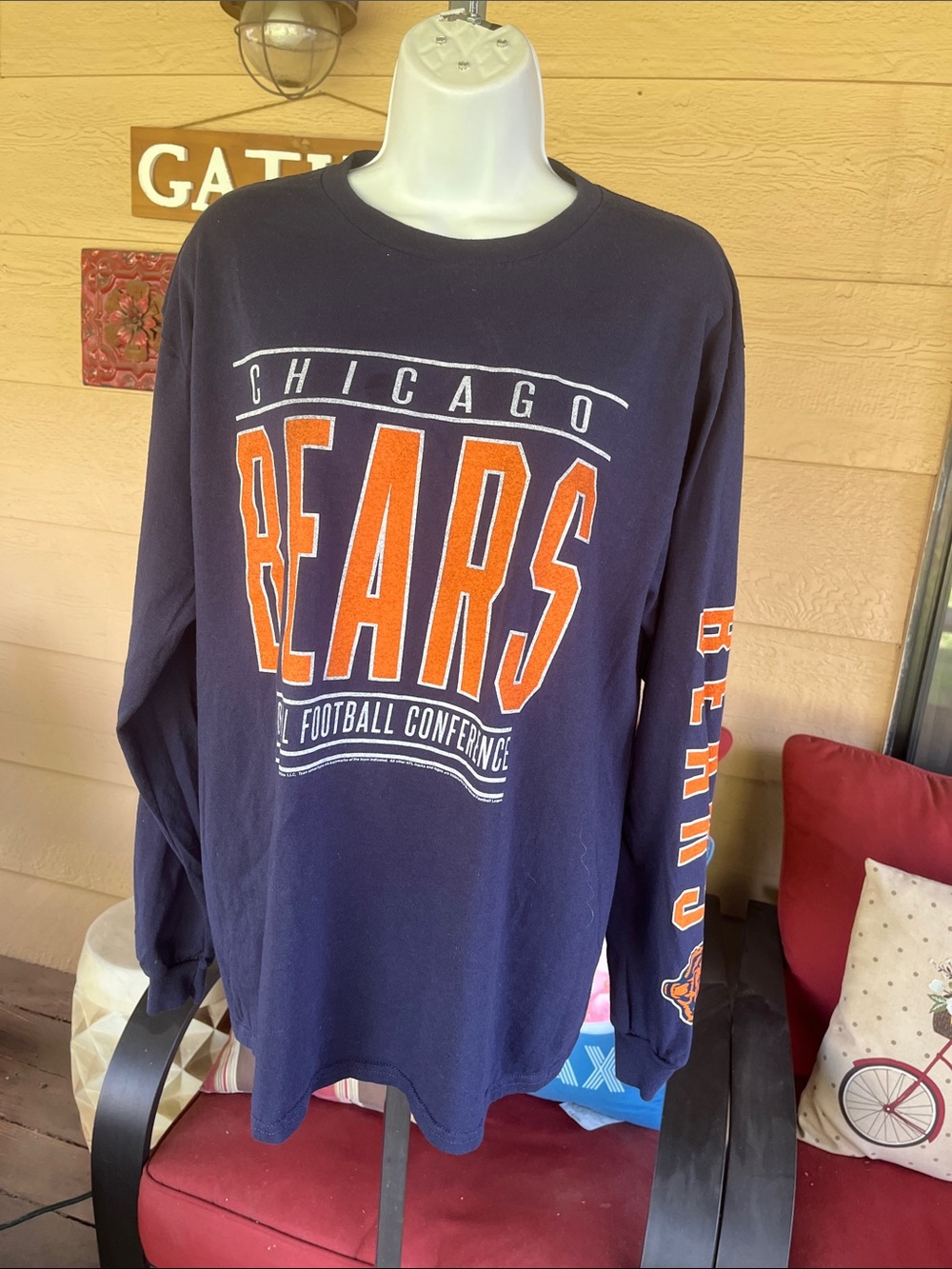 NFL Chicago Bears LS Navy Tee-cool logos graphic Sz L